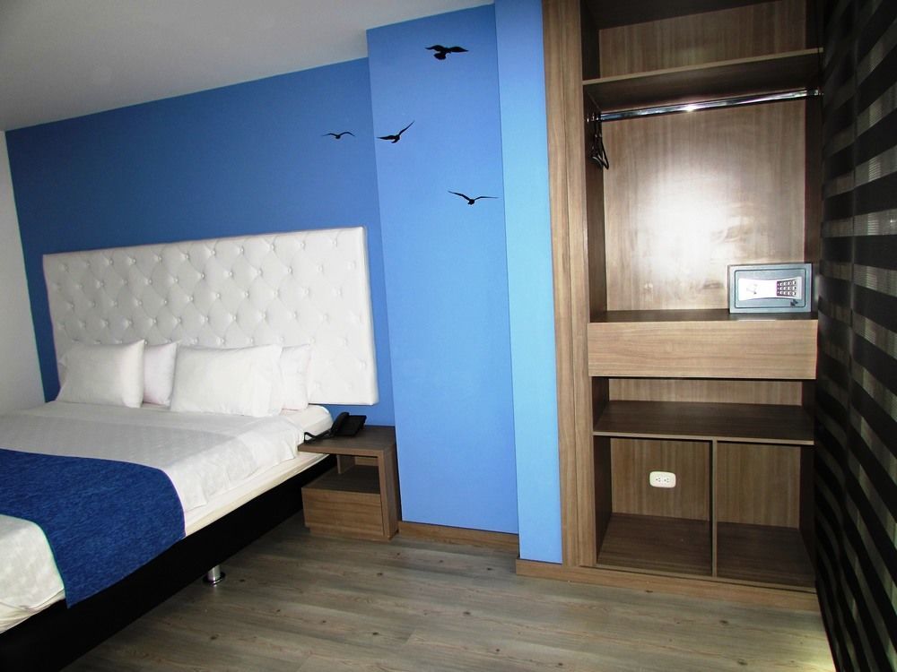Aw Hotel Plaza Miranda โบโกตา ภายนอก รูปภาพ