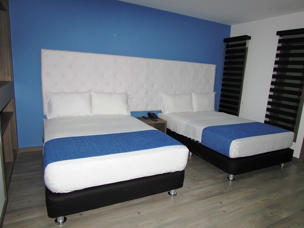 Aw Hotel Plaza Miranda โบโกตา ภายนอก รูปภาพ