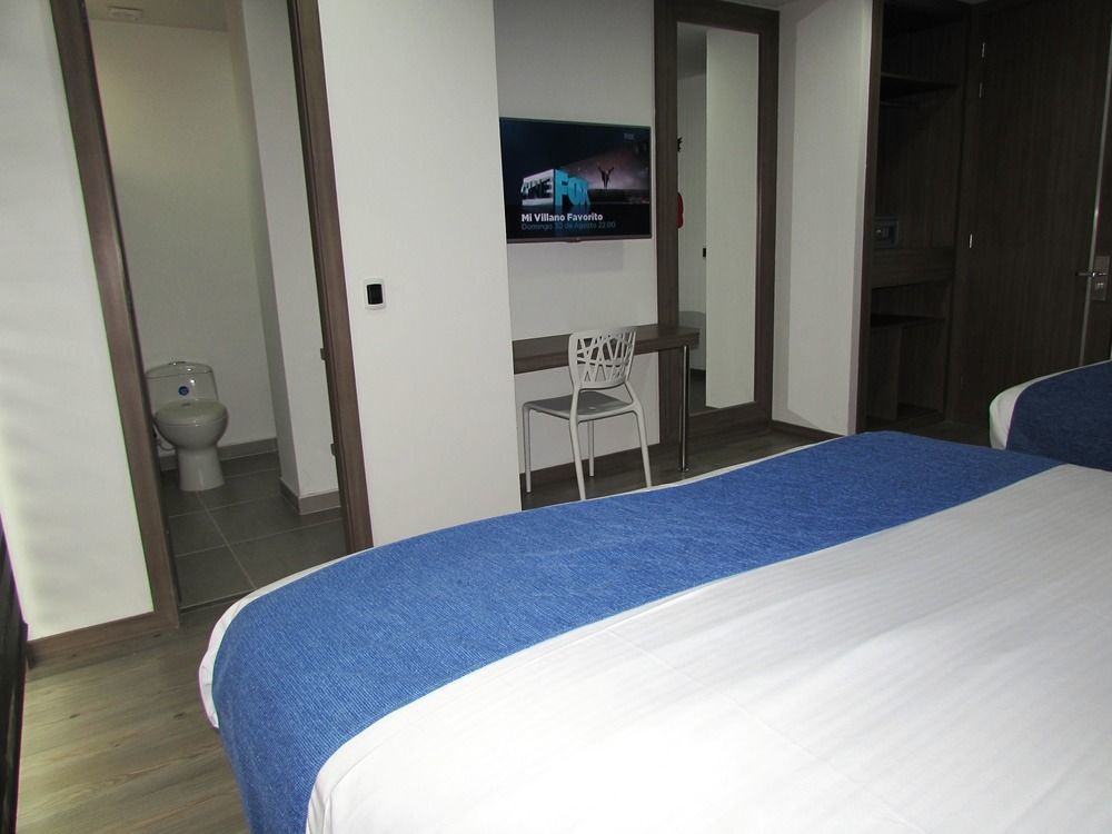 Aw Hotel Plaza Miranda โบโกตา ภายนอก รูปภาพ